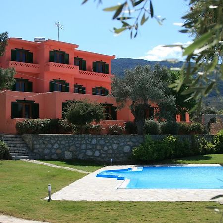 Aliki Beach Hotel Γαλατάς Εξωτερικό φωτογραφία